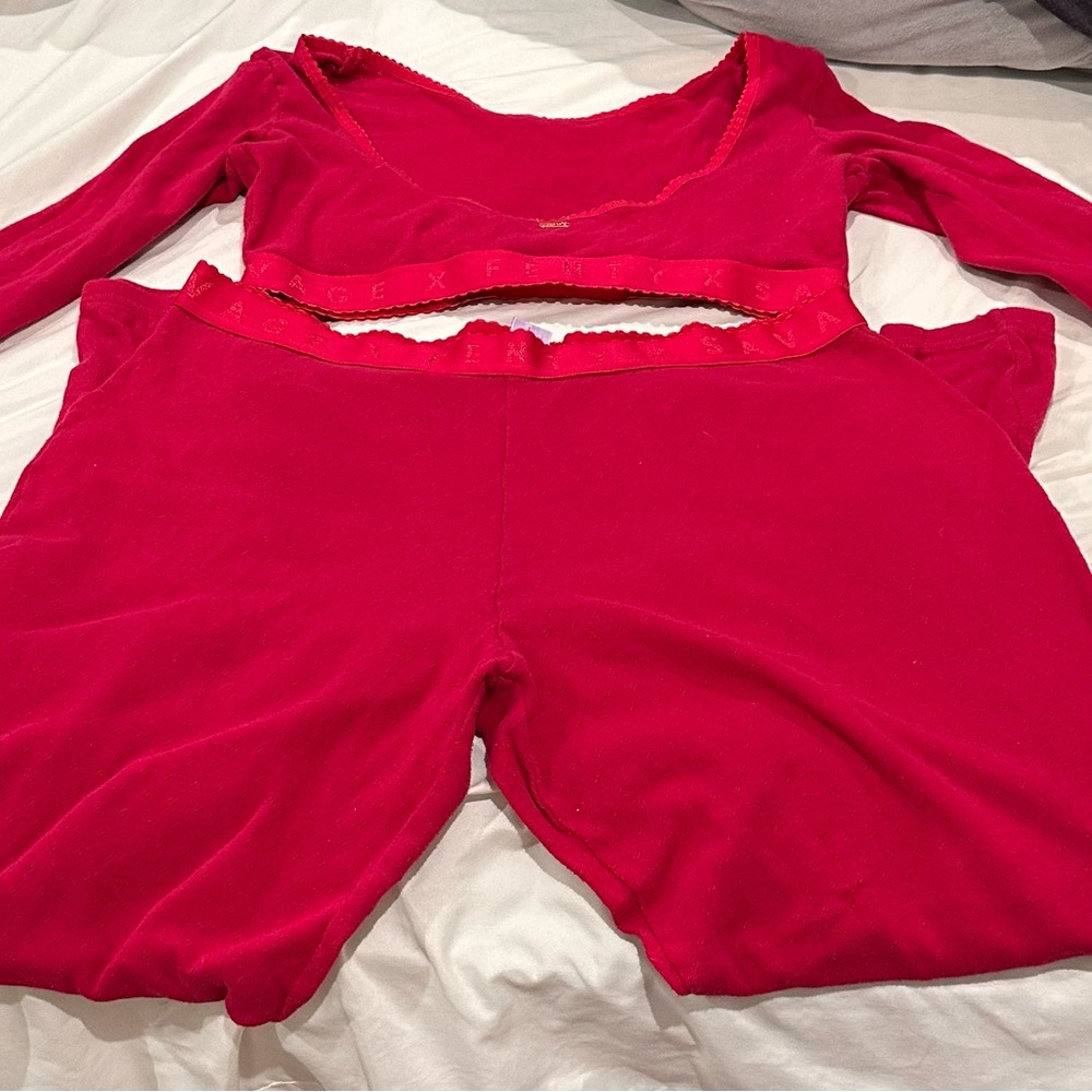 Savage x fenty- Women's Red Intimate Set
